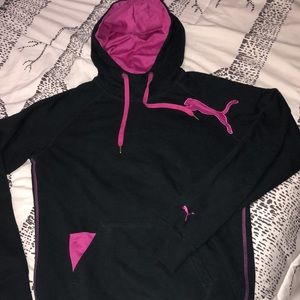 PUMA Women Black and Pink Hoodie XS